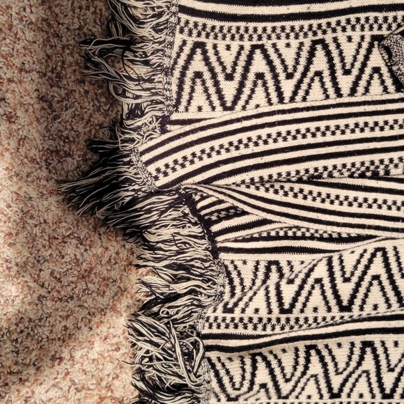 Style and Company - Picture 3 of 8